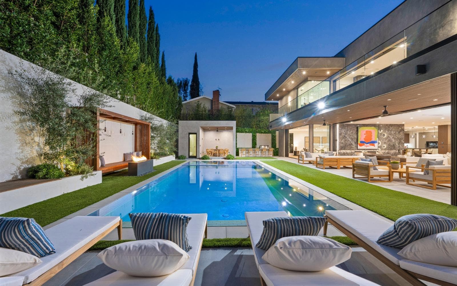 luxury project marketing UAE — campaign data and lead quality strategy for an off-plan development