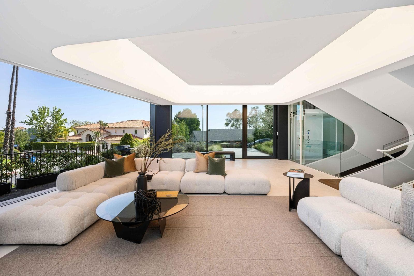 luxury real estate development marketing — buyer-specific digital campaign for a UAE off-plan project