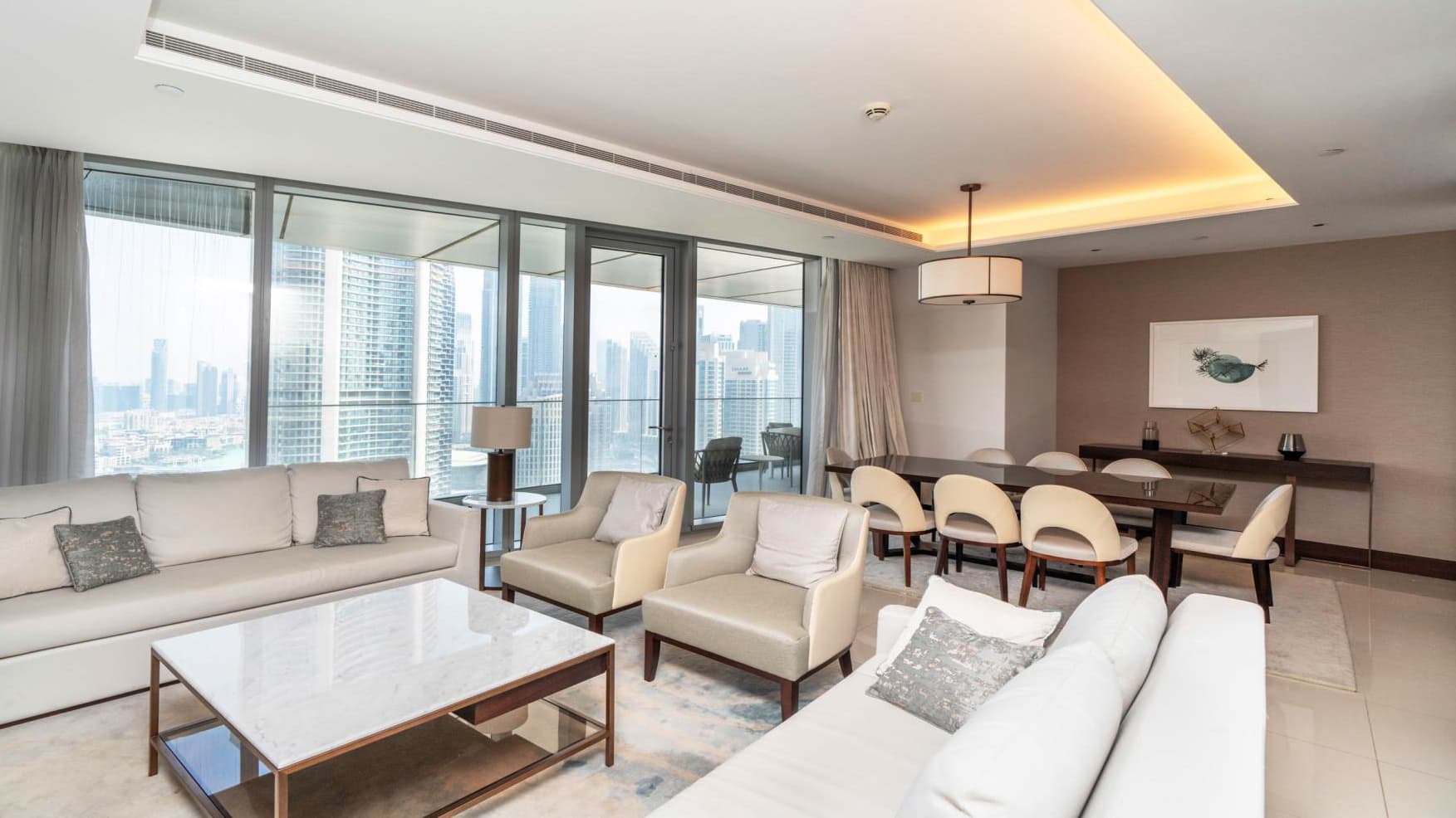 Villa vs. Apartment: A Comprehensive Guide to Help You Decide in Dubai - 28 March 2025 - 34
