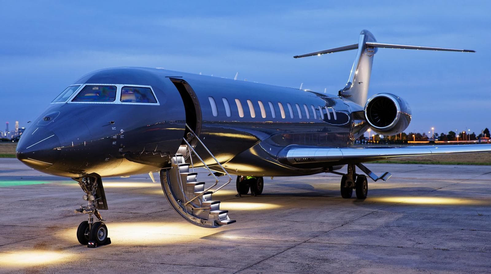 Advertise Your Jet