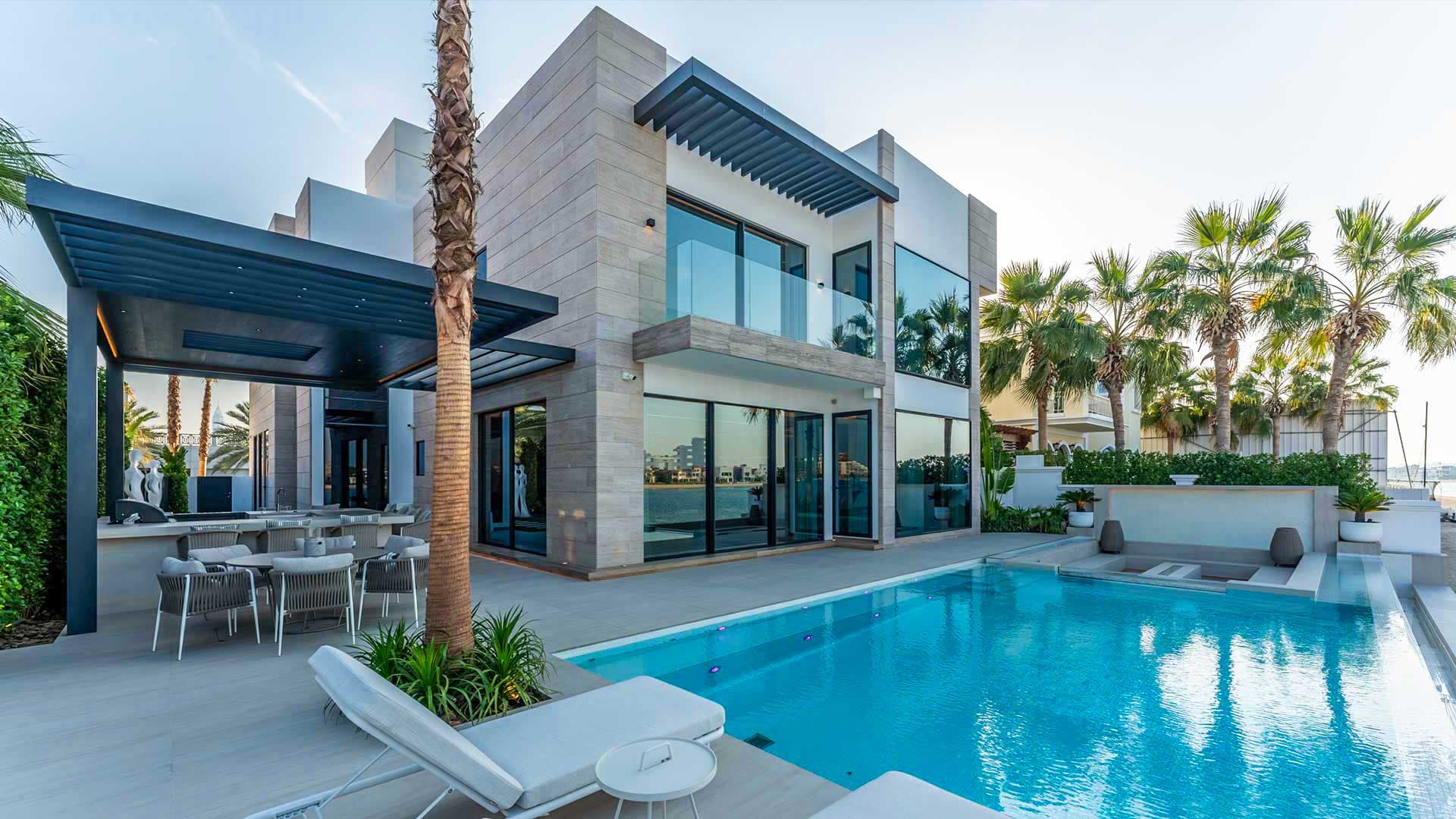 Discover Palm Jumeirah - From Luxurious Apartments to Iconic Beachfront Mansions - 28 March 2025 - 57