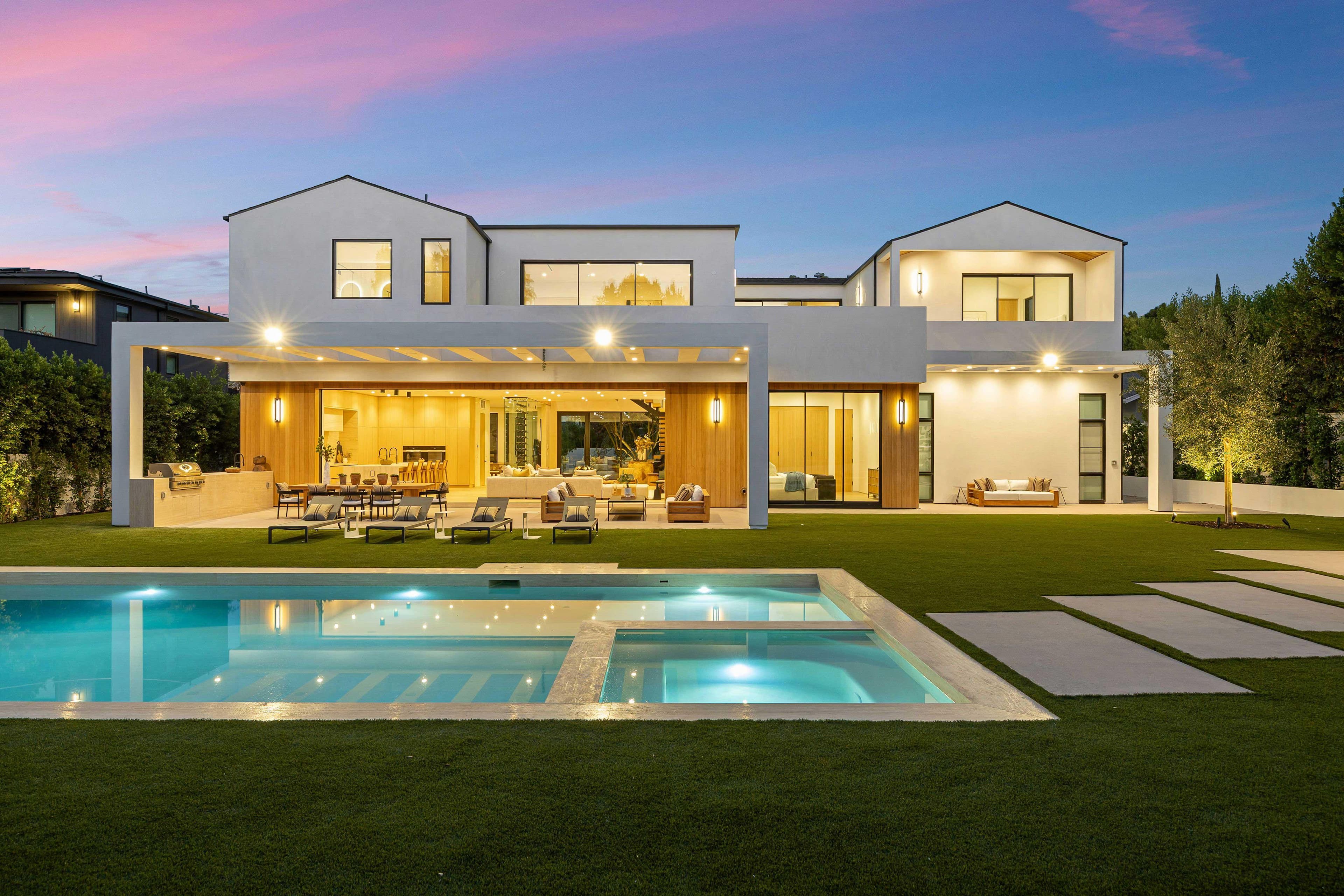 How Digital Project Marketing is Redefining Real Estate Sales