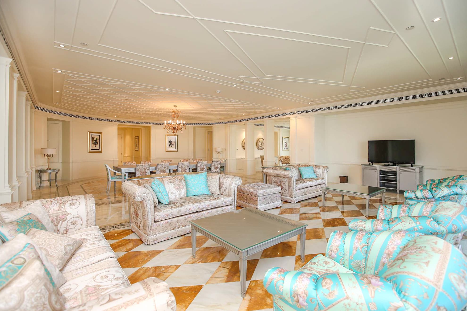Luxury_Property_Palazzo_Versace_Dubai