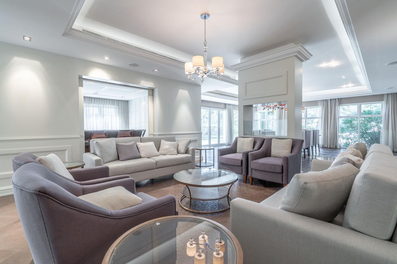 Luxury_Property_Villa_at_Sector_R_Emirates_Hills_Dubai