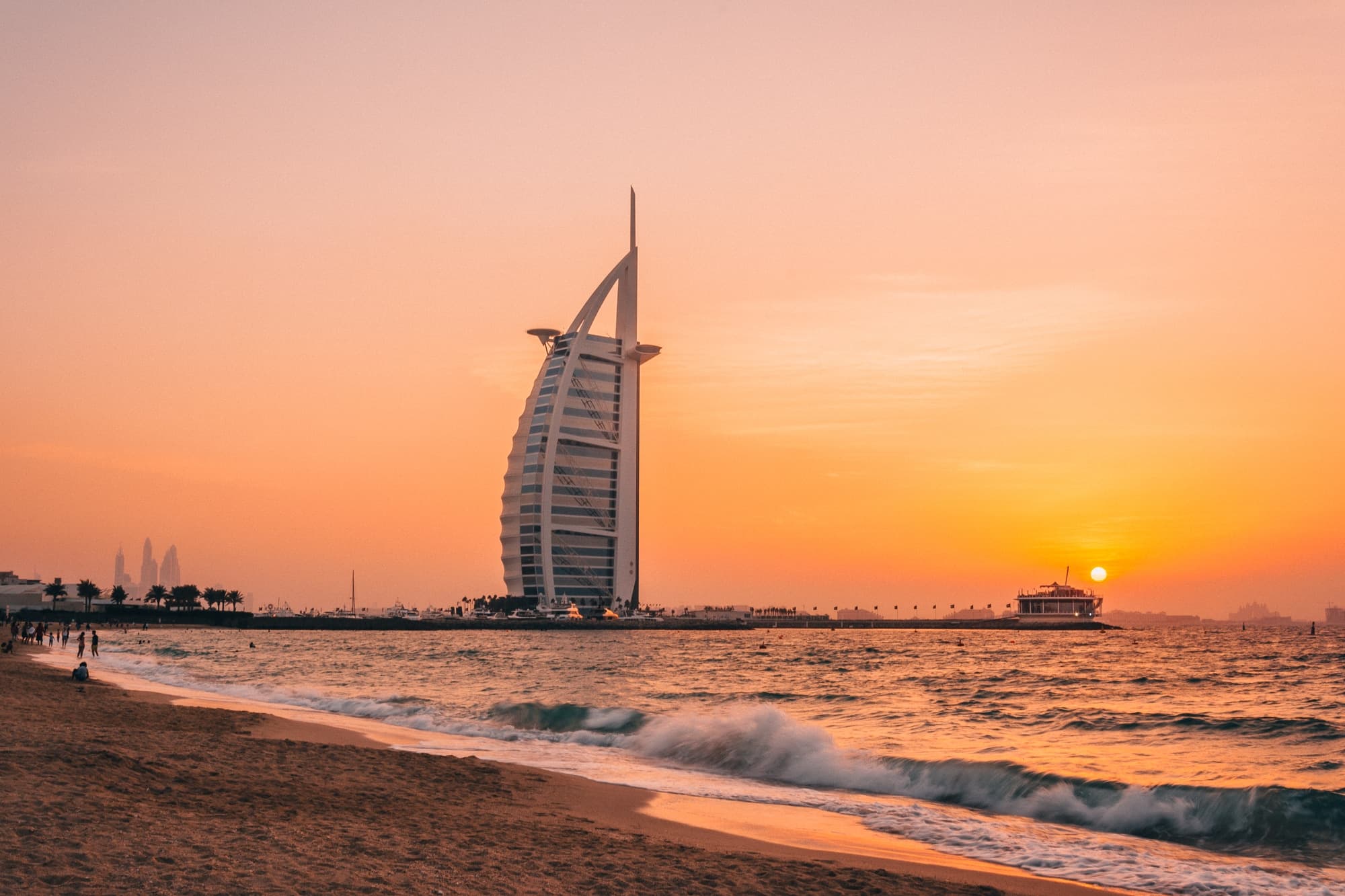 Places to Visit in Dubai Before the Summer Heat Sets In - 29 October 2024 - 12