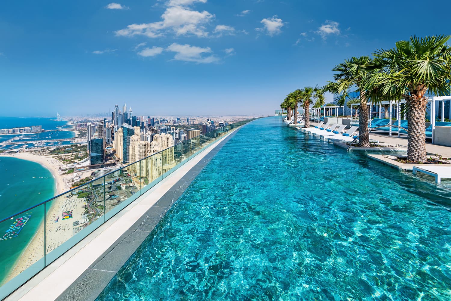 Best Infinity Pools Offering Breathtaking Views