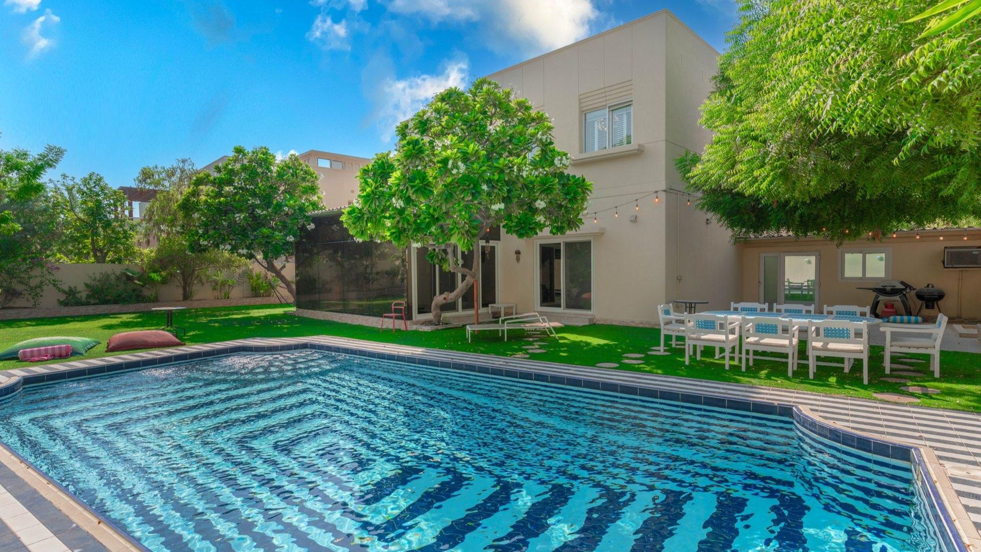 Investment opportunities in Meadows Dubai