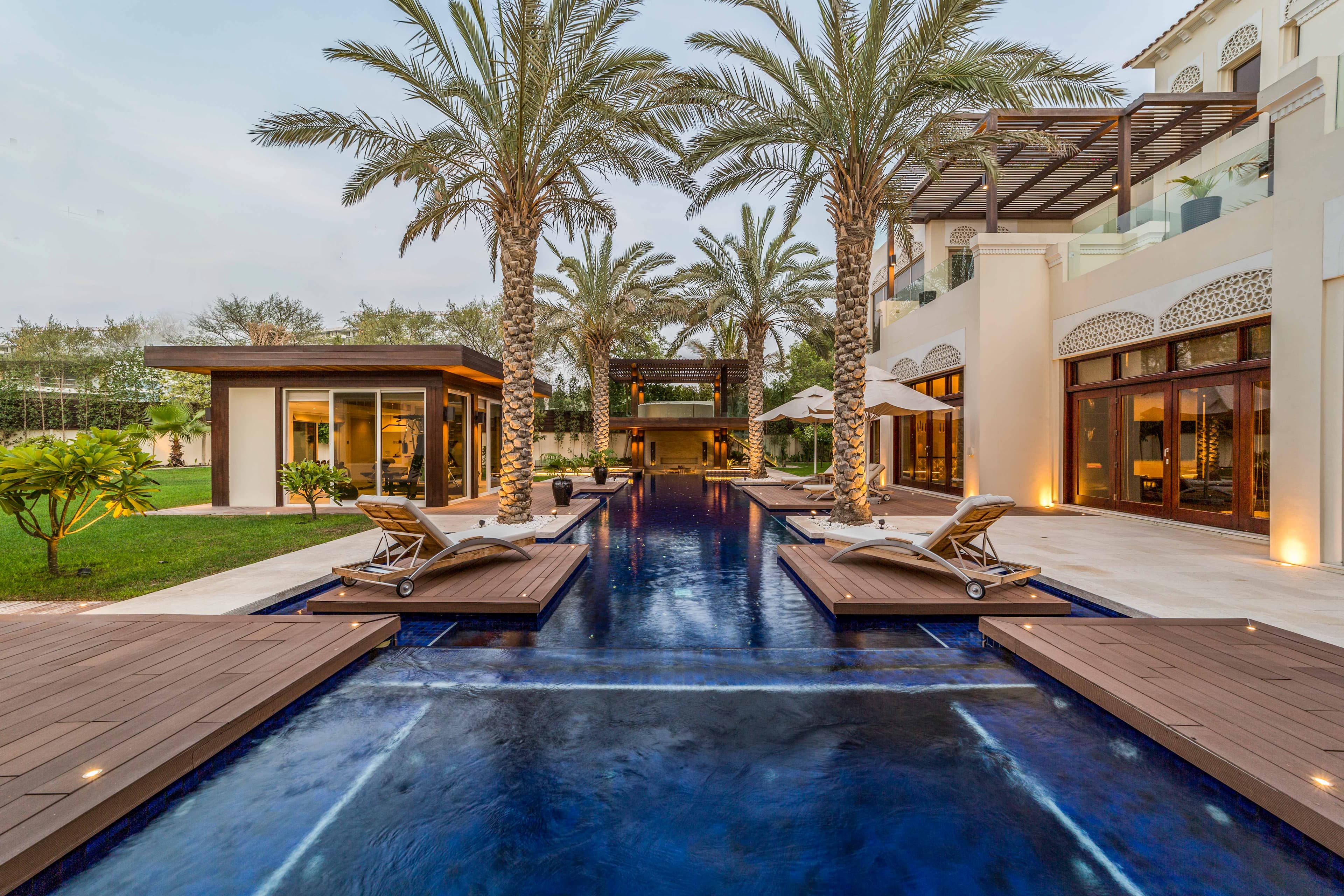 Dubai's Ultimate Mansions
