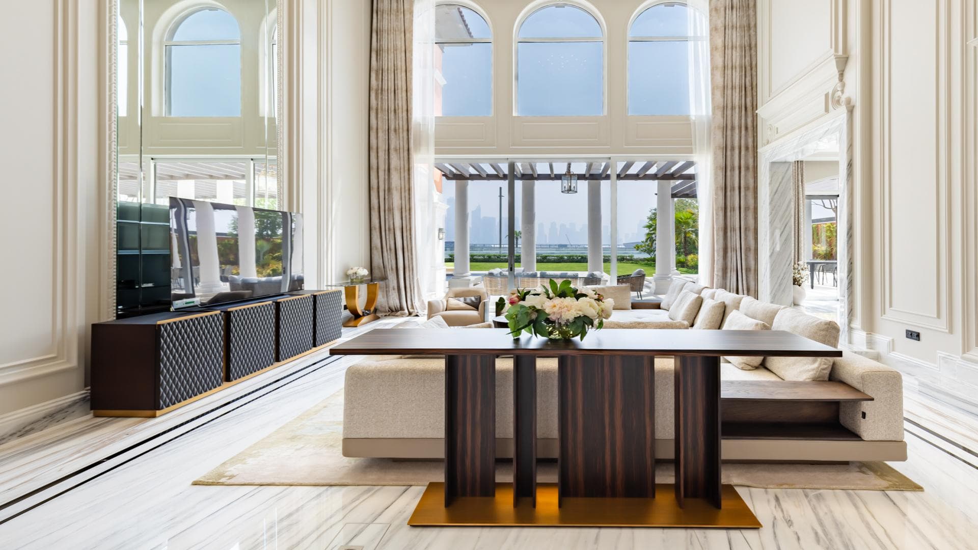 I Want to Buy a Villa in Dubai