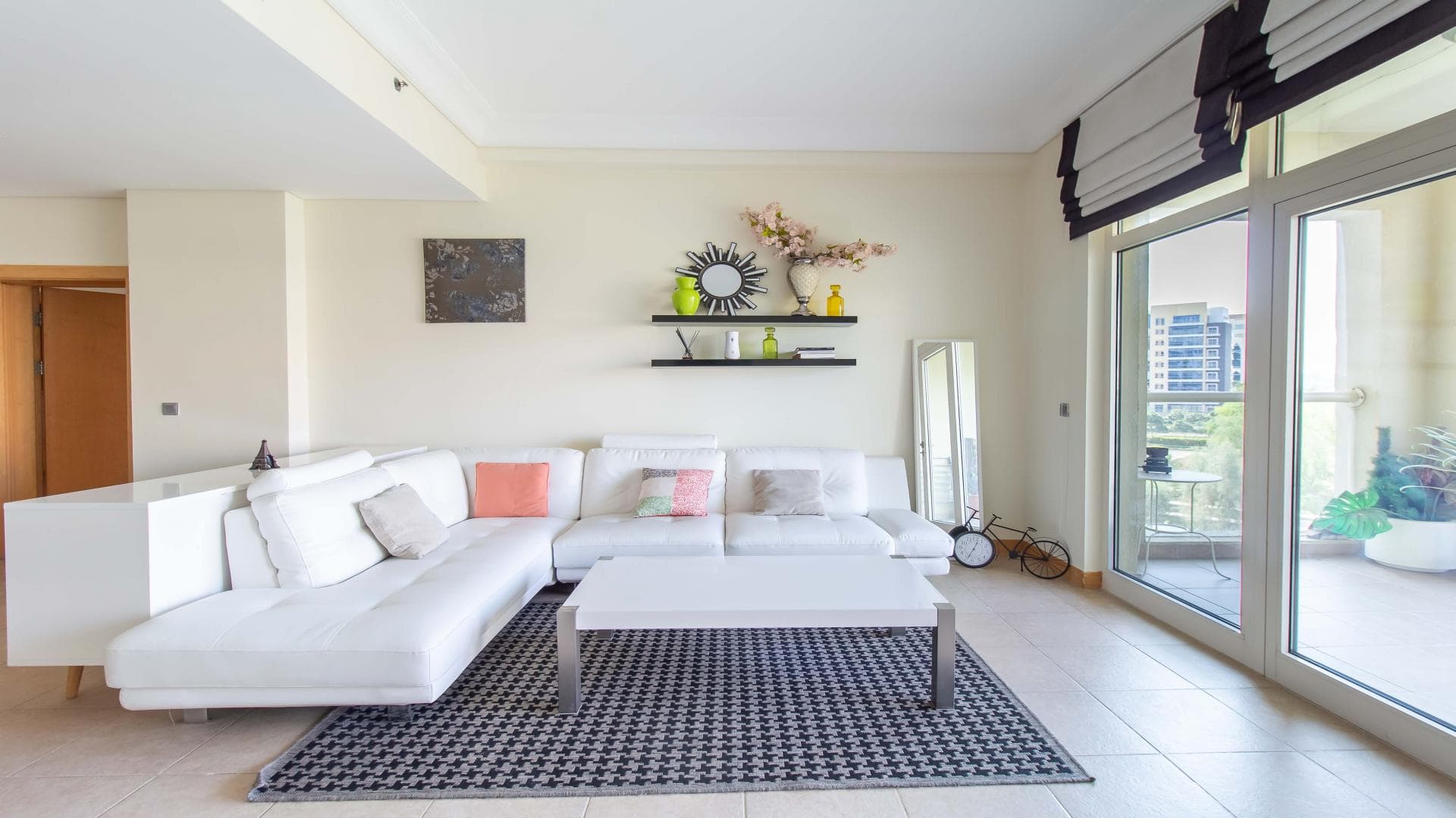 1 Bedroom Apartment For Rent Al Sheraa Tower Lp38201 2c5bb5379997260.jpg