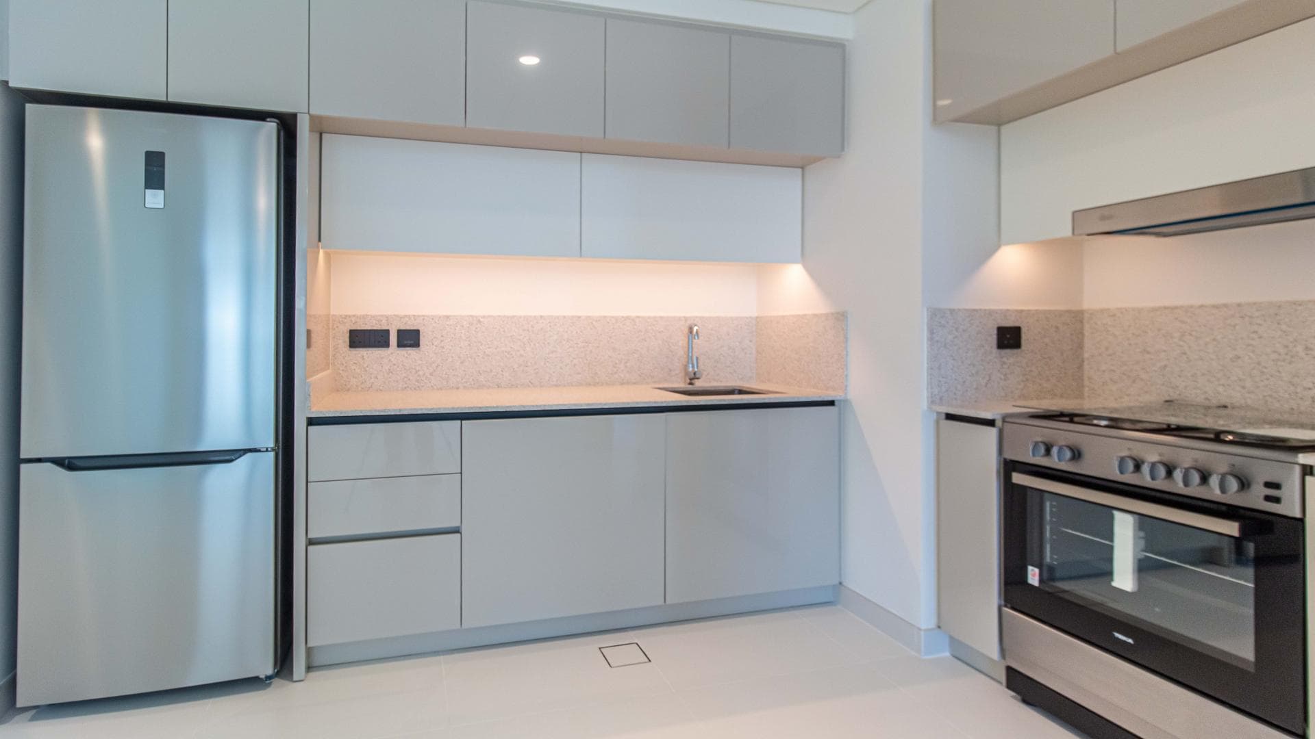 1 Bedroom Apartment For Rent Emaar Beachfront Lp37446 1b9c872cfa022d00.jpg