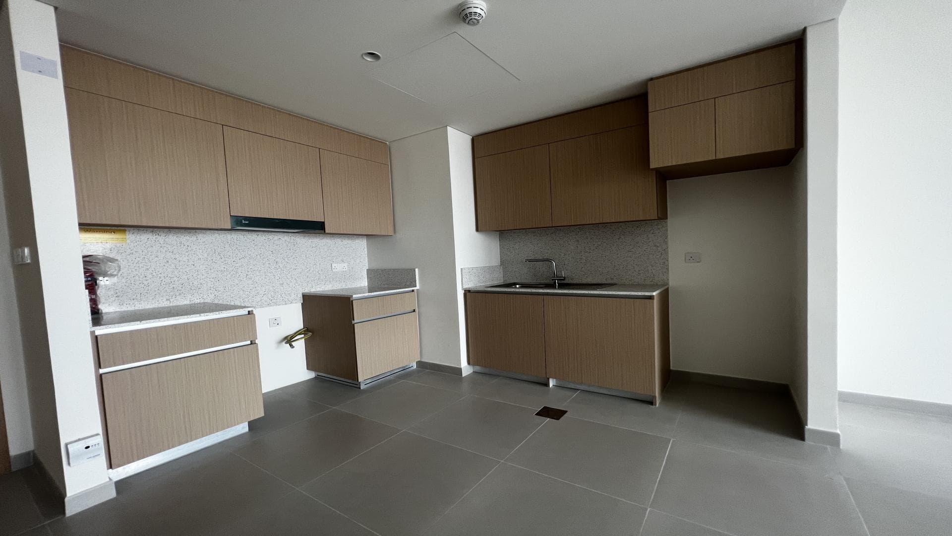 1 Bedroom Apartment For Rent Zahra Apartments 1a Lp21442 F013a67ee871300.jpg