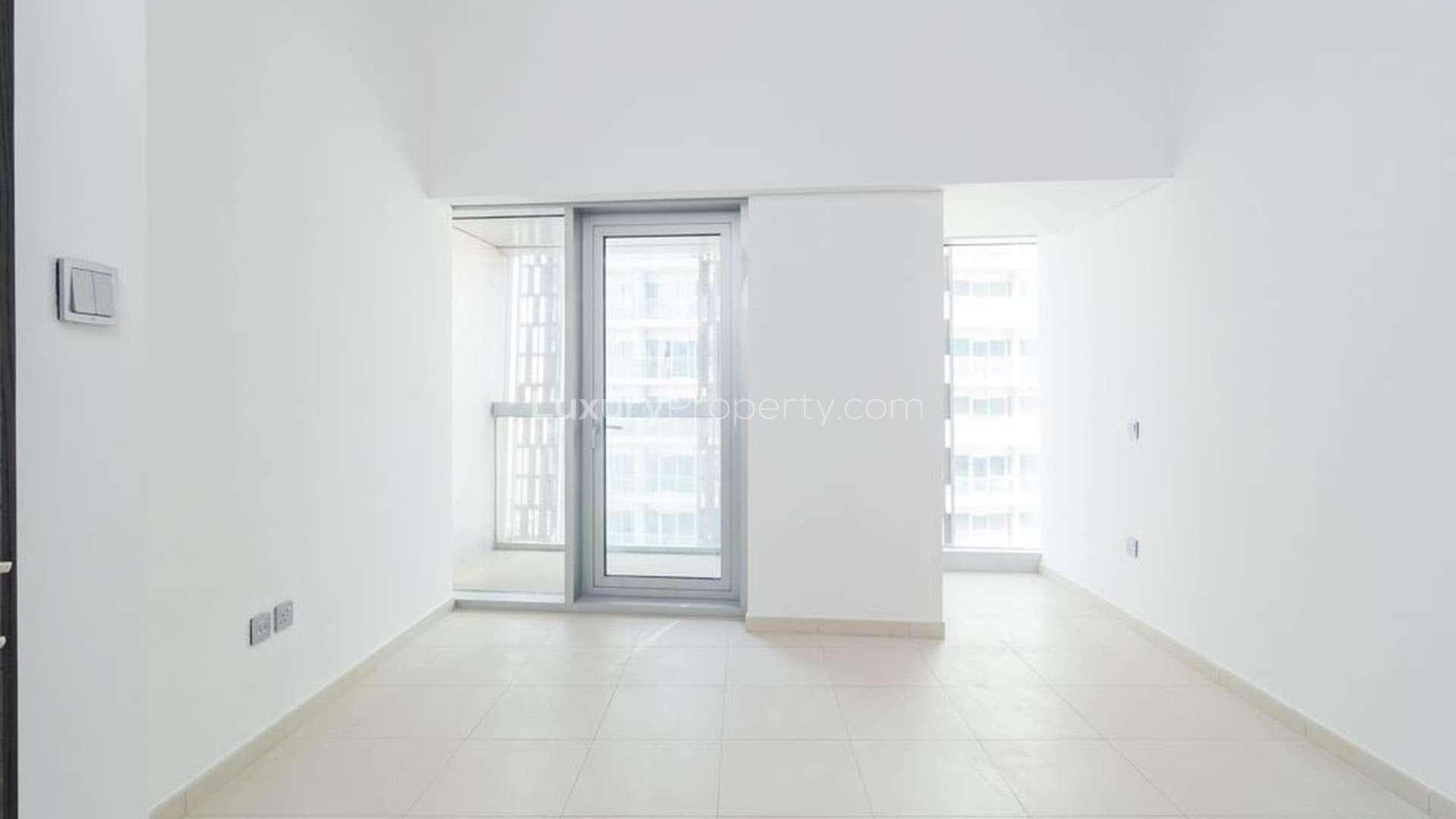 2 Bedroom Apartment For Rent Cayan Tower Lp32719 19a54a4bd5610400.jpg