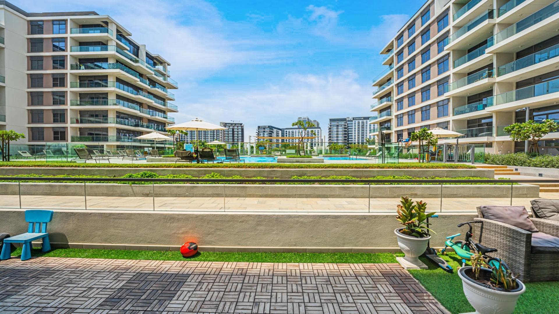 2 Bedroom Apartment For Sale Mira Oasis 2 Lp38886 14d306754a54eb00.jpeg