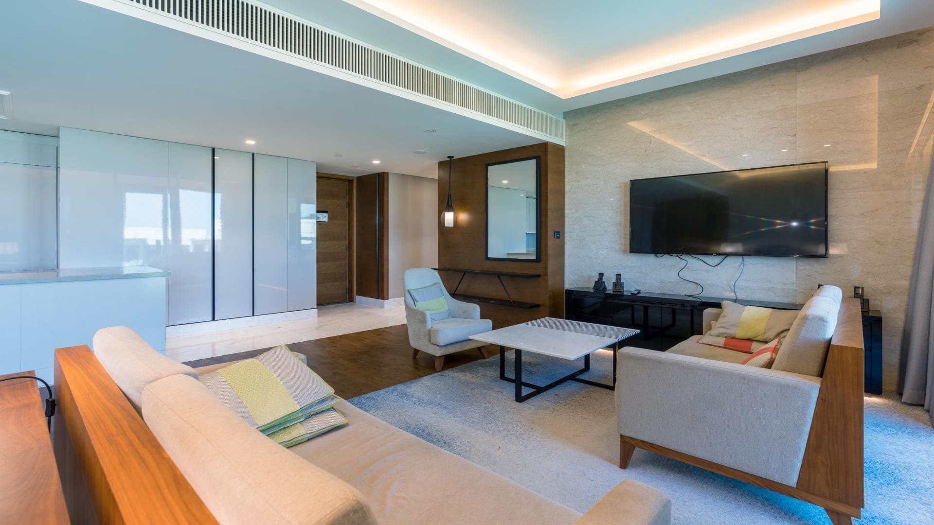 3 Bedroom Apartment For Rent Caesars Bluewaters Dubai Lp20584 286d6d0d9ea8b400.jpg
