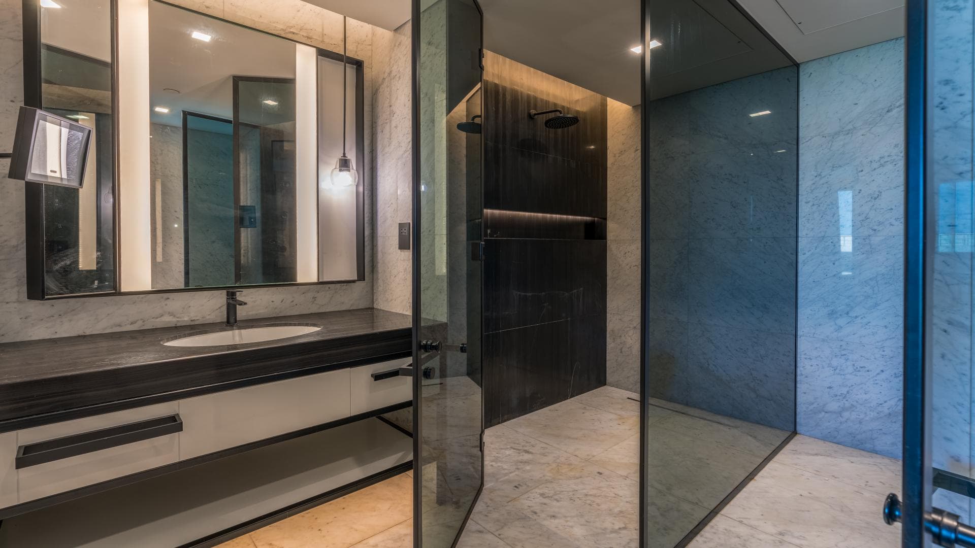 3 Bedroom Apartment For Rent Caesars Bluewaters Dubai Lp20584 2e35d3057aed5c00.jpg