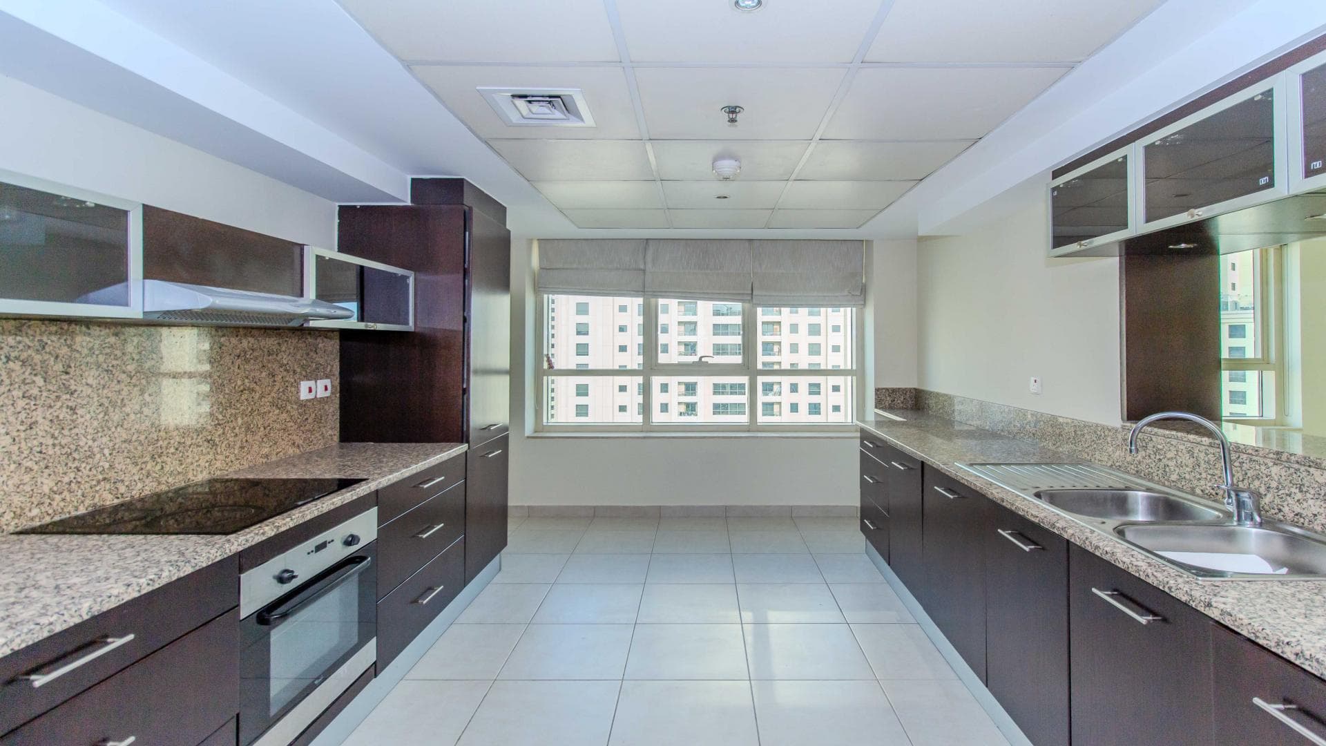 3 Bedroom Apartment For Rent Jumeirah Business Centre 2 Lp38766 19c4f64df2539800.jpg