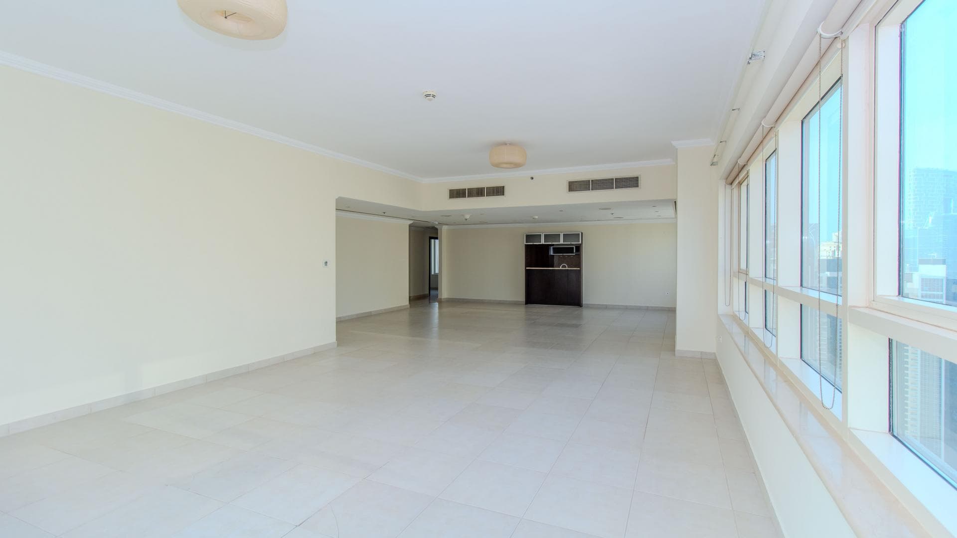 3 Bedroom Apartment For Rent Jumeirah Business Centre 2 Lp38766 2c8e57420e420600.jpg