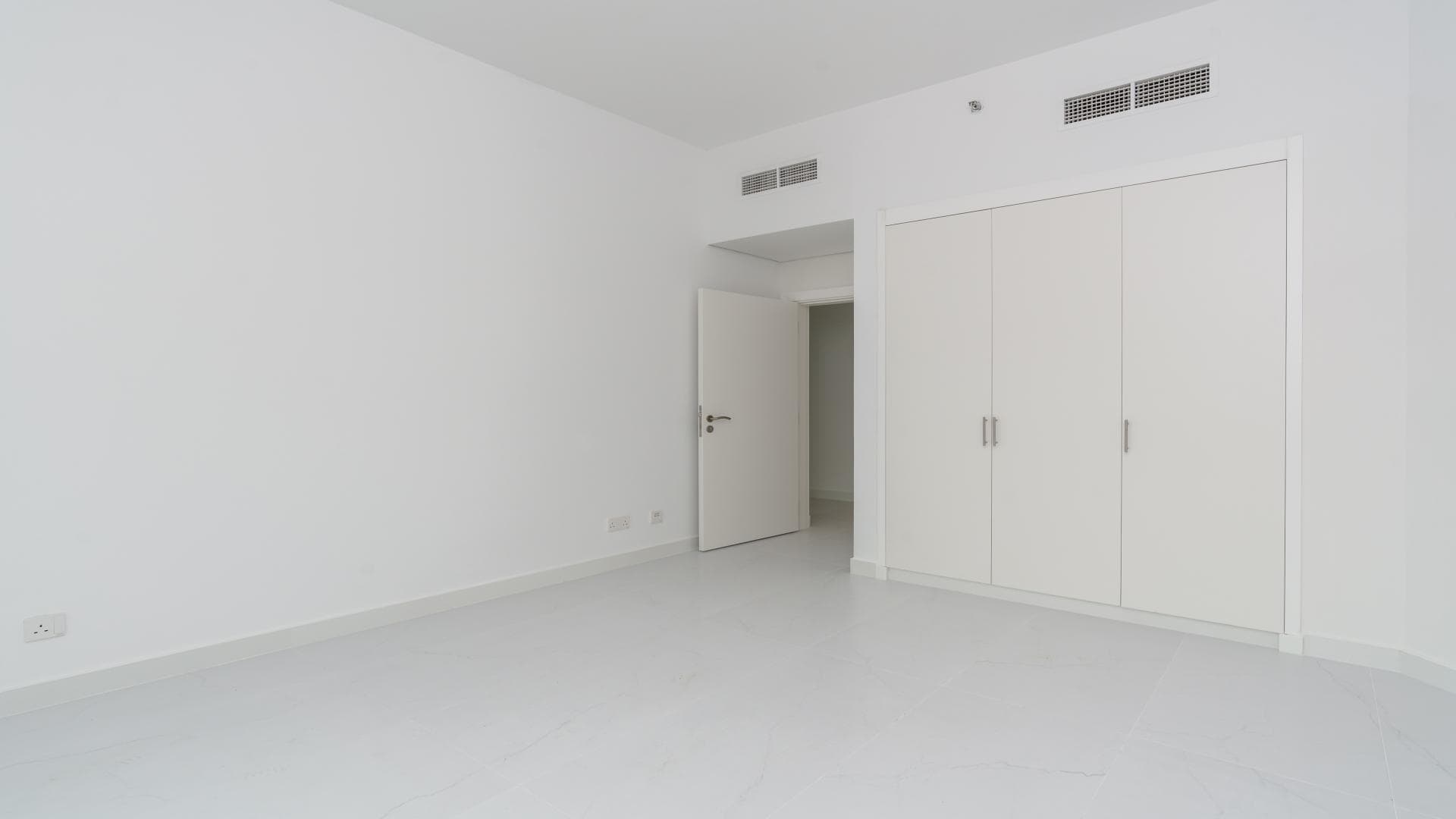 3 Bedroom Apartment For Sale Al Sheraa Tower Lp36112 33feaf79dfbac60.jpg