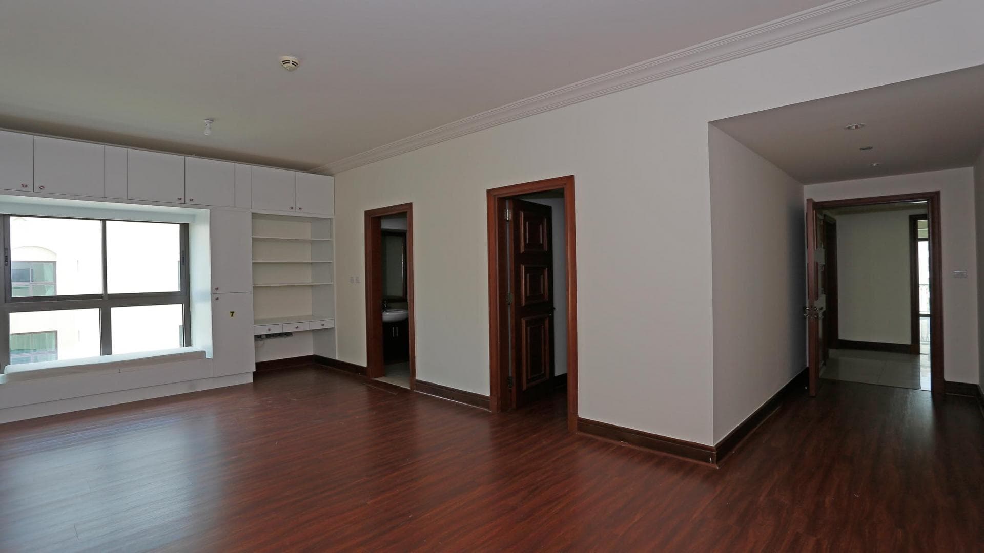 3 Bedroom Apartment For Sale Boulevard Plaza 1 Lp37433 1687d52f64956e00.jpg