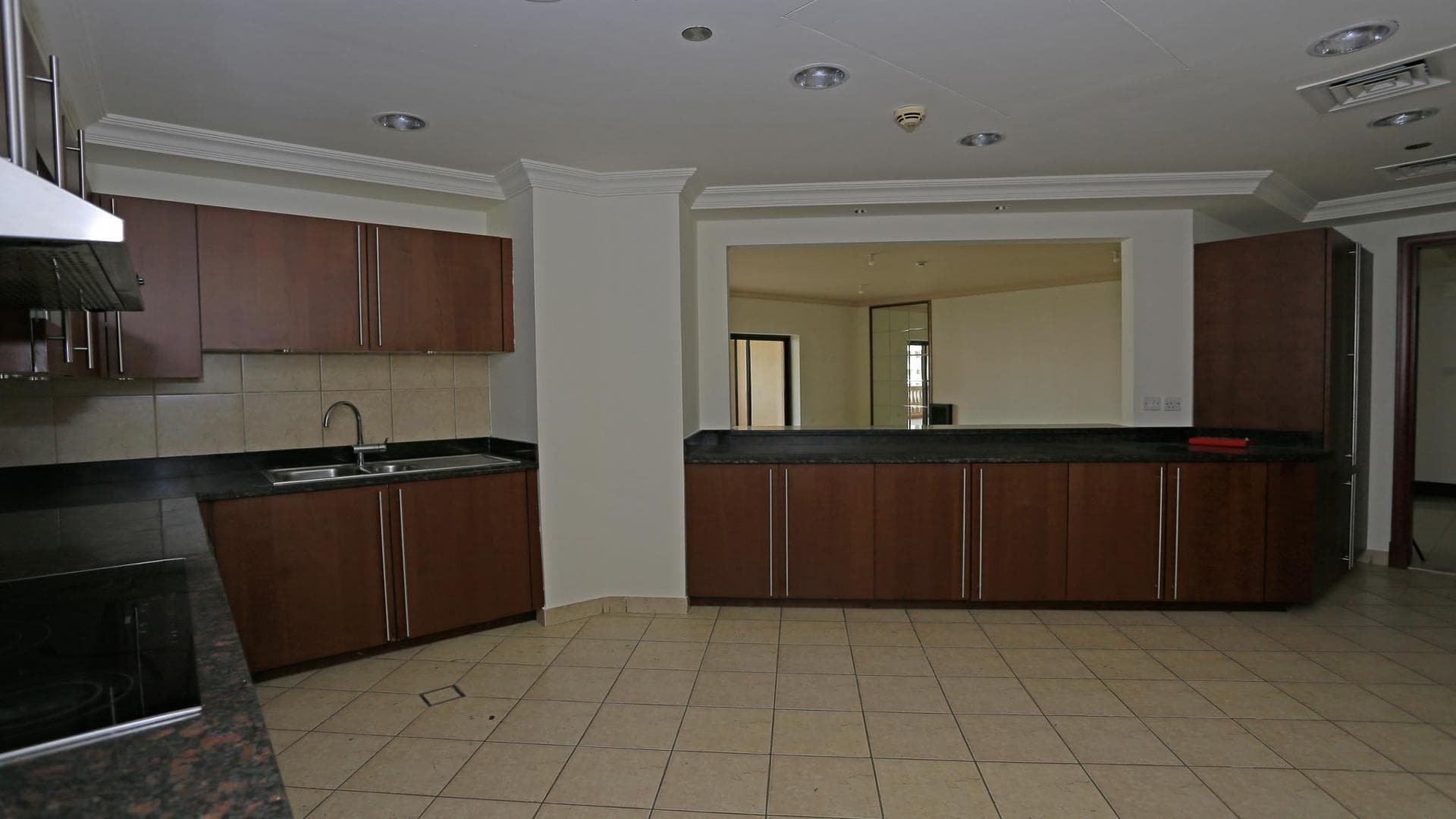 3 Bedroom Apartment For Sale Boulevard Plaza 1 Lp37433 523582b443b7c80.jpg