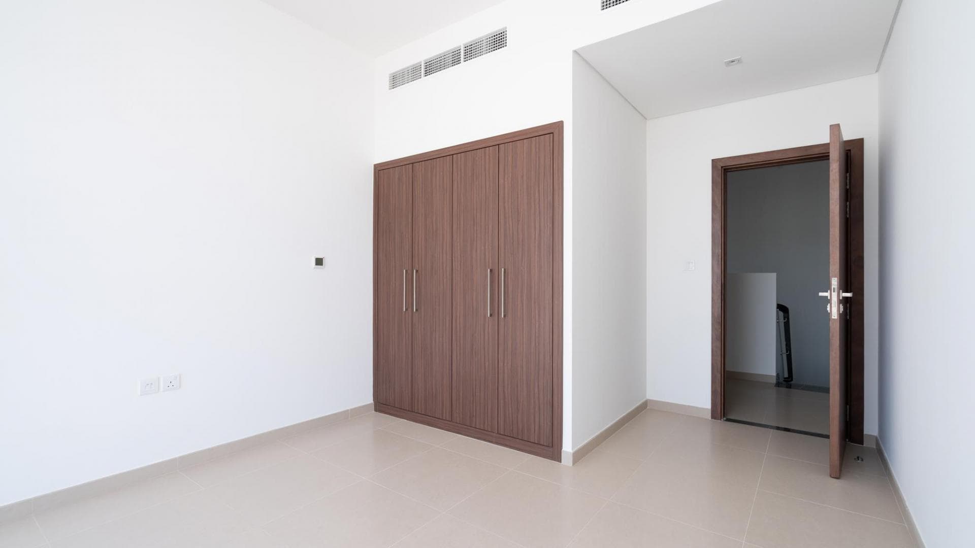 3 Bedroom Townhouse For Sale Al Kazim Tower 1 Lp36812 2ffe23efebd34400.jpg