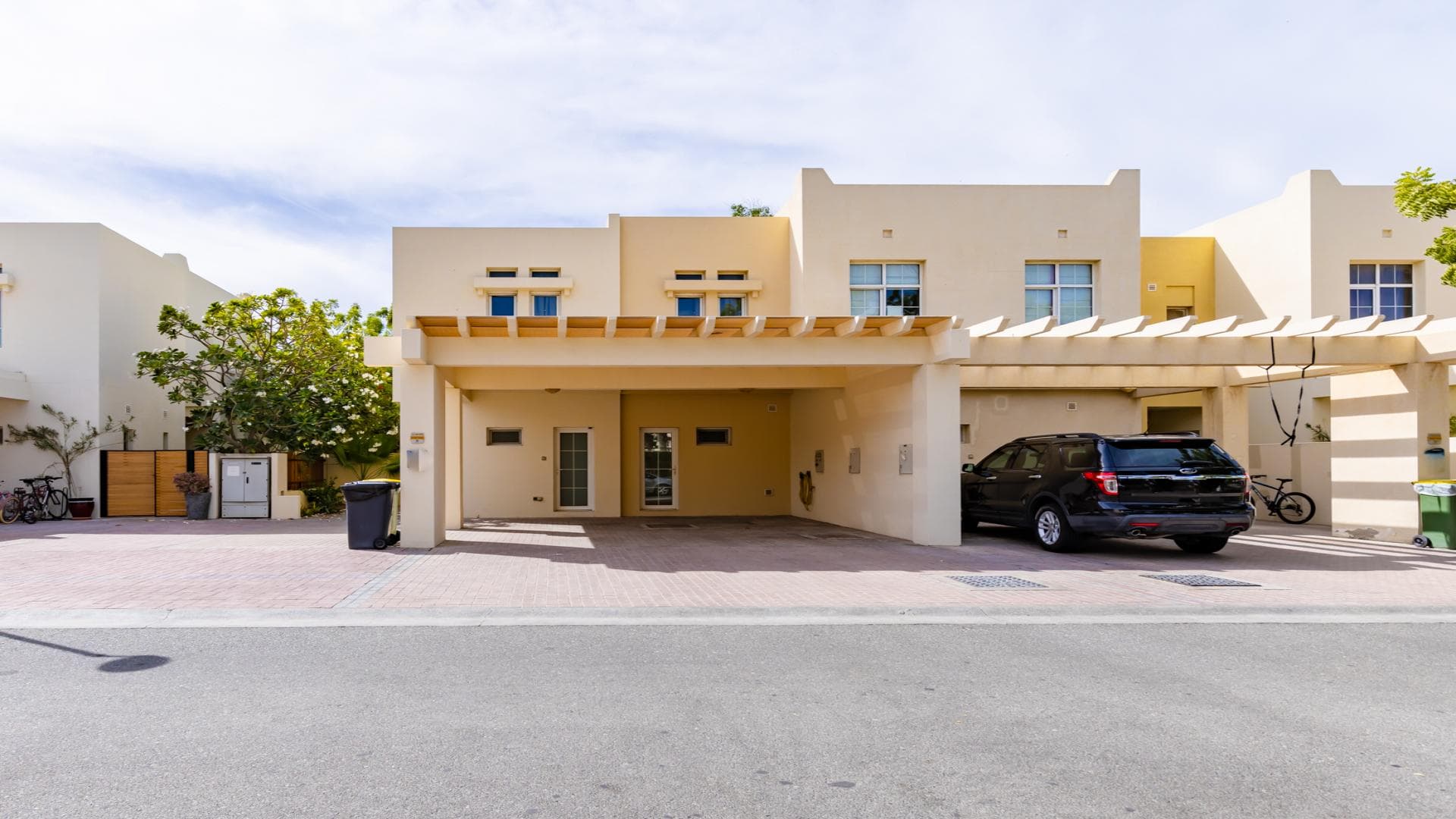 3 Bedroom Townhouse For Sale Icon Tower 1 Lp38558 10b9e57f583f6100.jpg