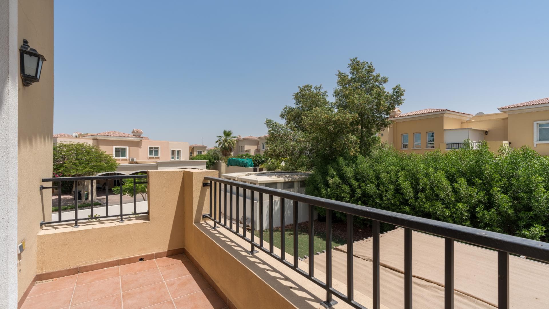 3 Bedroom Villa For Rent Al Reem Lp34712 1f70bdc8ba50f900.jpg