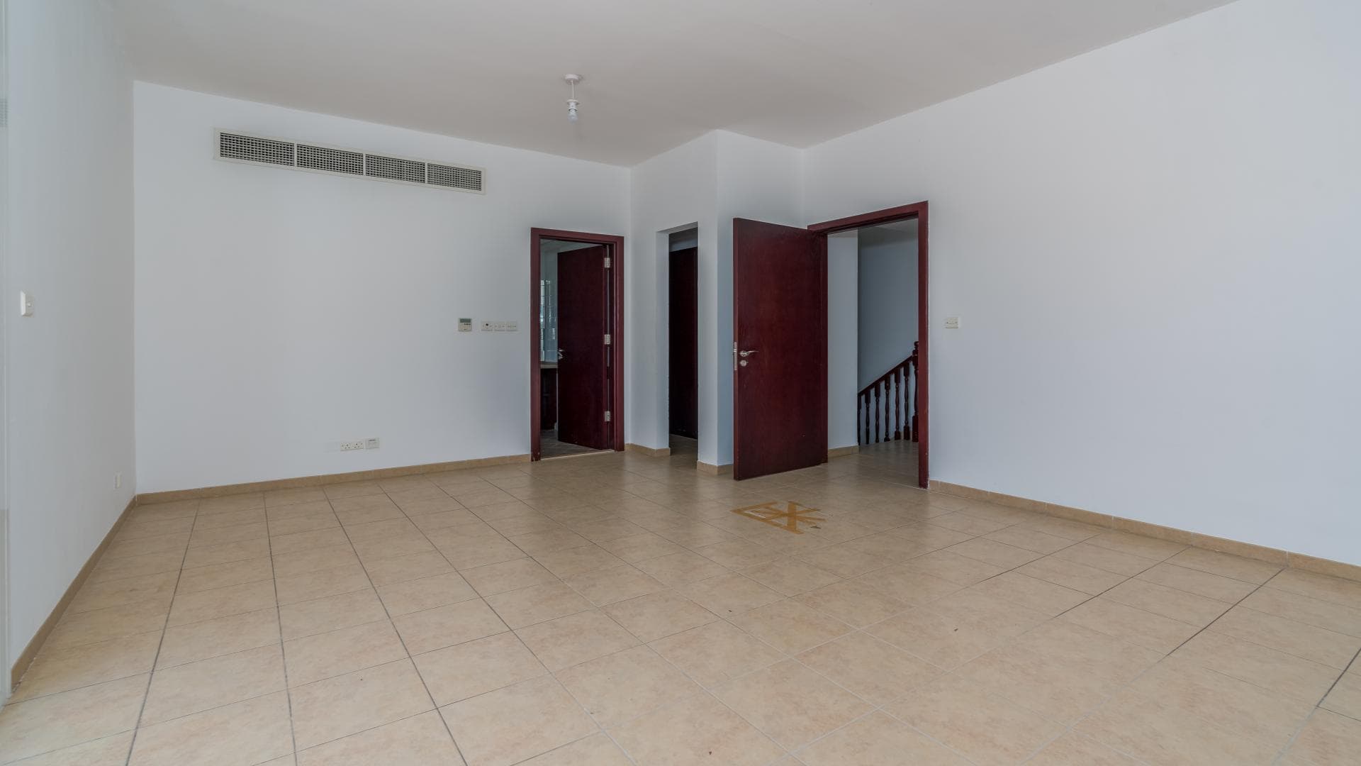 3 Bedroom Villa For Rent Al Reem Lp34712 B8cce09e9db5f00.jpg