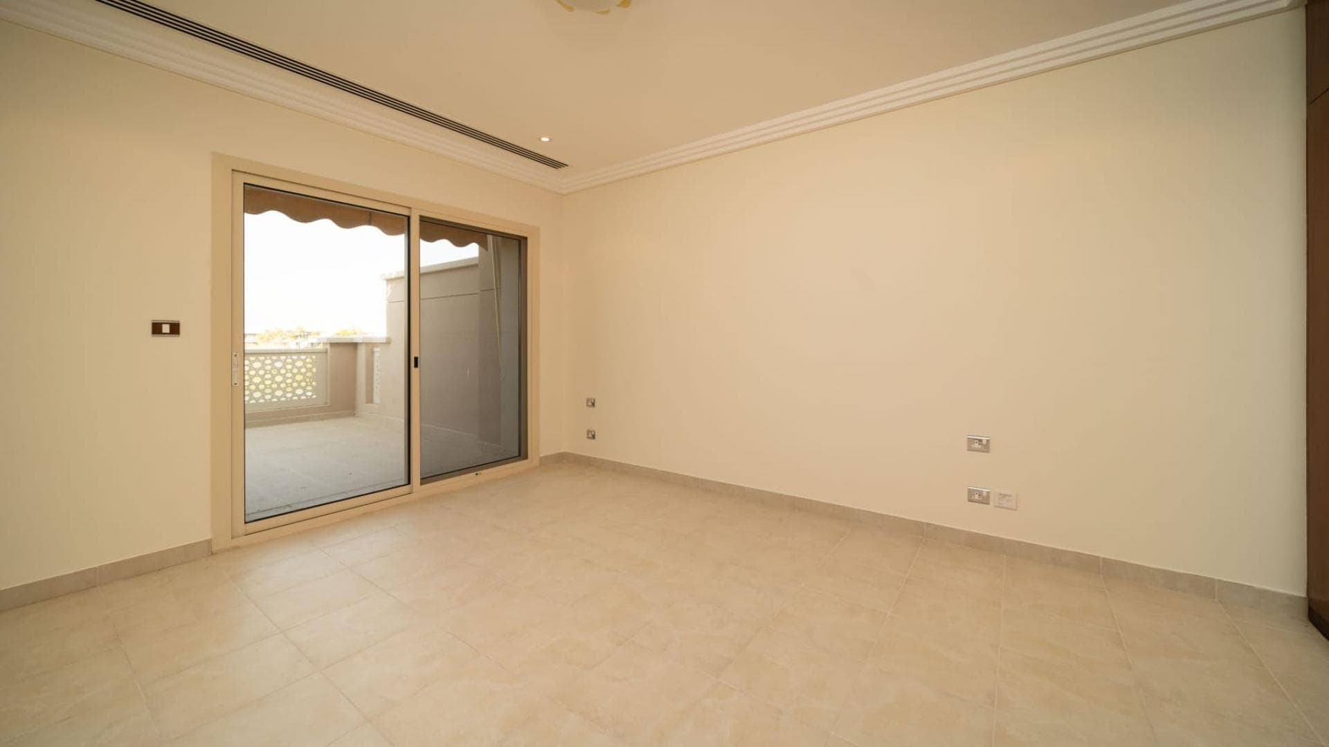 3 Bedroom Villa For Rent Fatimah Saleh Building Lp38967 191655685cf38700.jpg