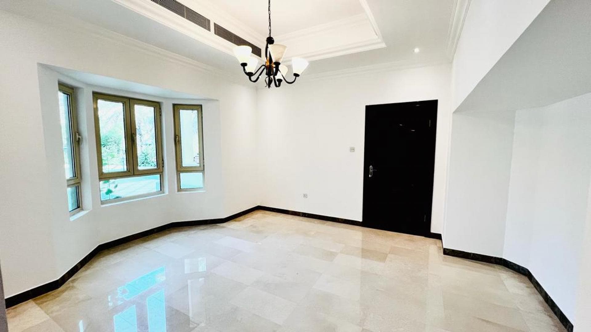 4 Bedroom Villa For Rent Al Thamam 13 Lp37330 288e47bfb339c800.jpeg