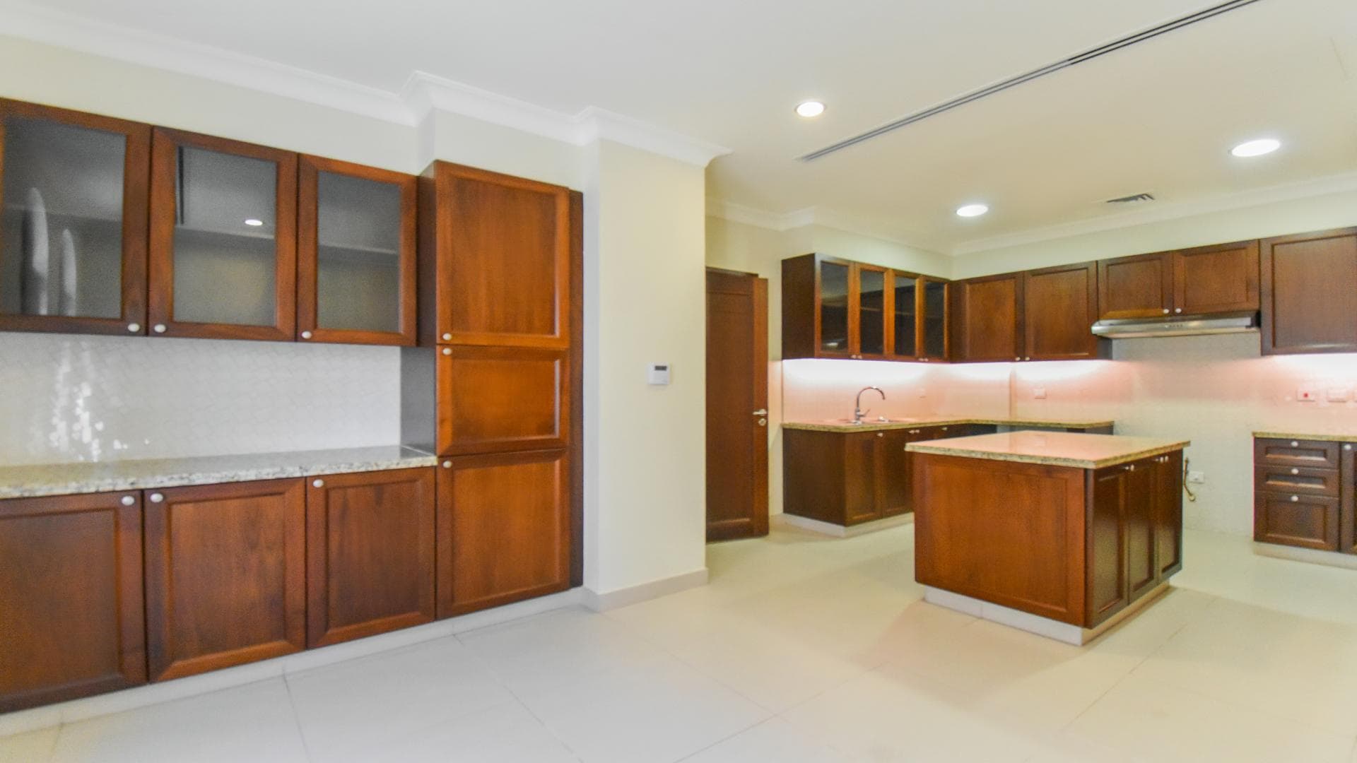 4 Bedroom Villa For Rent Rasha Lp14683 7b3bd9c5d0a3e00.jpg