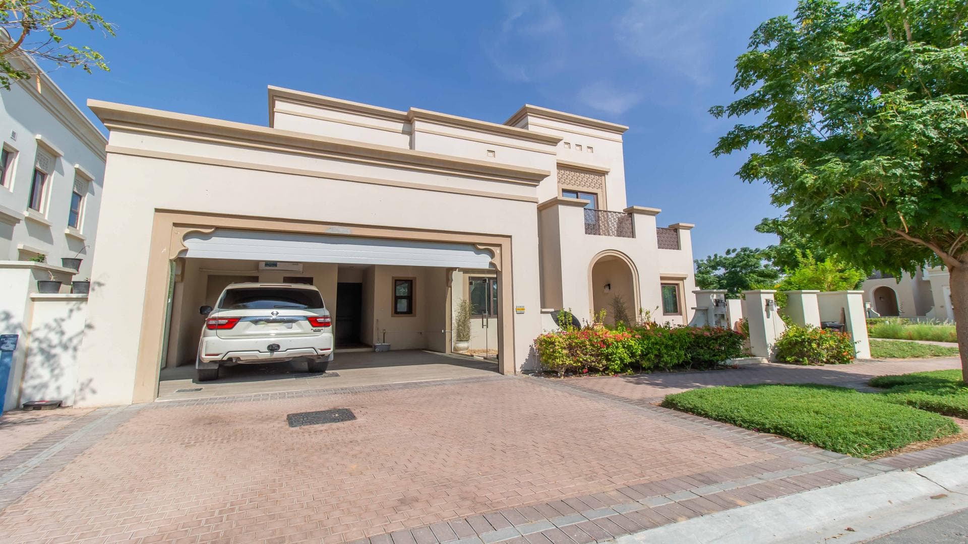 5 Bedroom Villa For Rent Al Bateen Residence Lp27831 246a382249725600.jpg