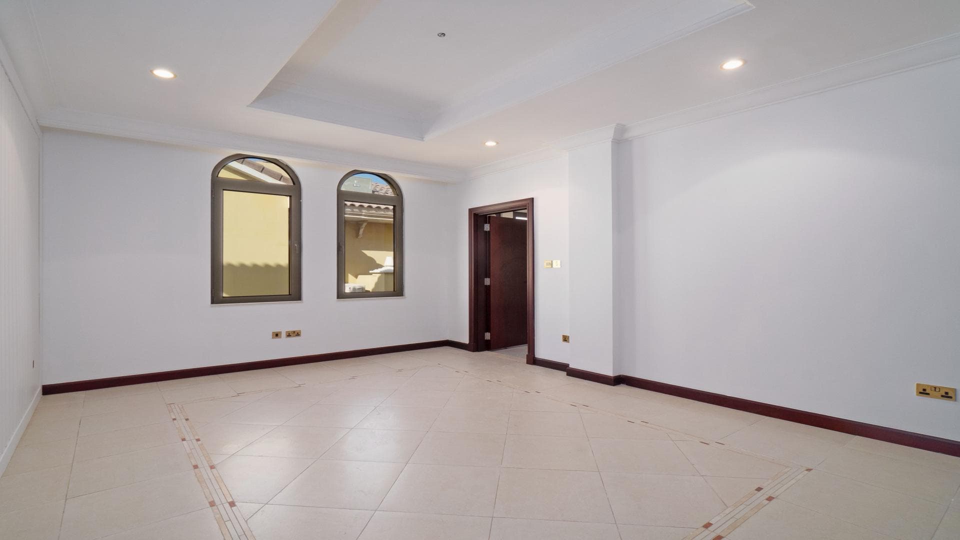 5 Bedroom Villa For Rent Mughal Lp36657 2d37a8073d18fe0.jpg