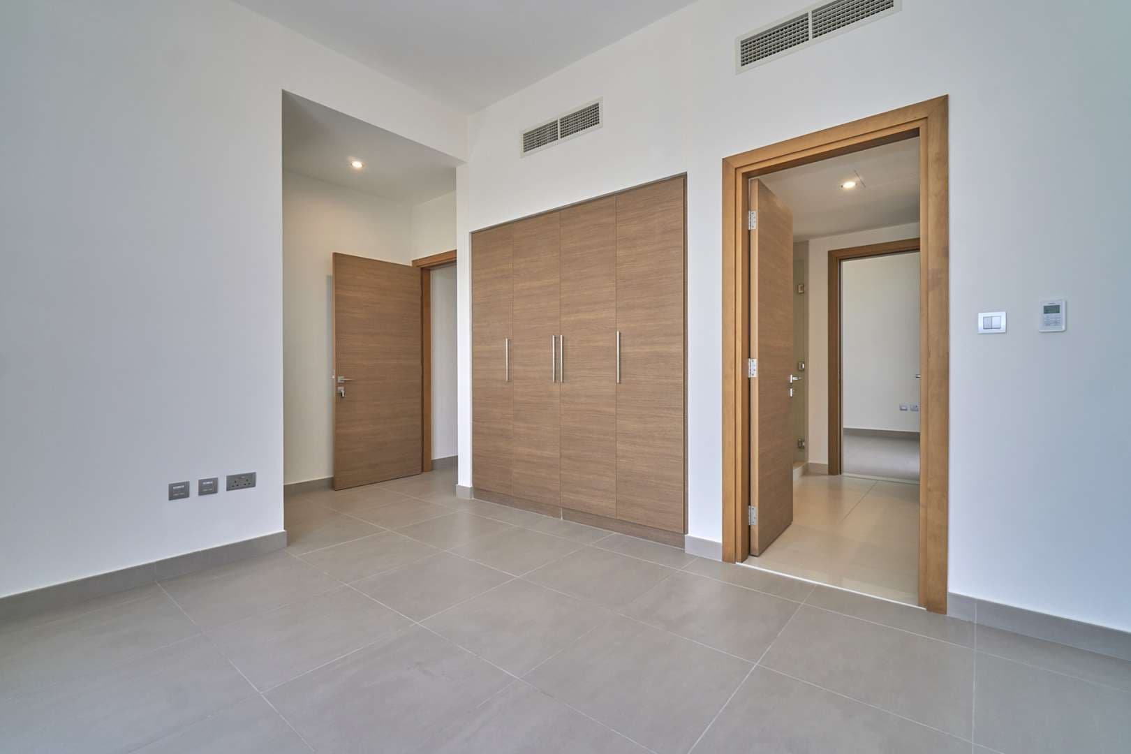 5 Bedroom Villa For Rent Sidra Villas Lp10491 2d36eba42b0c3a00.jpg