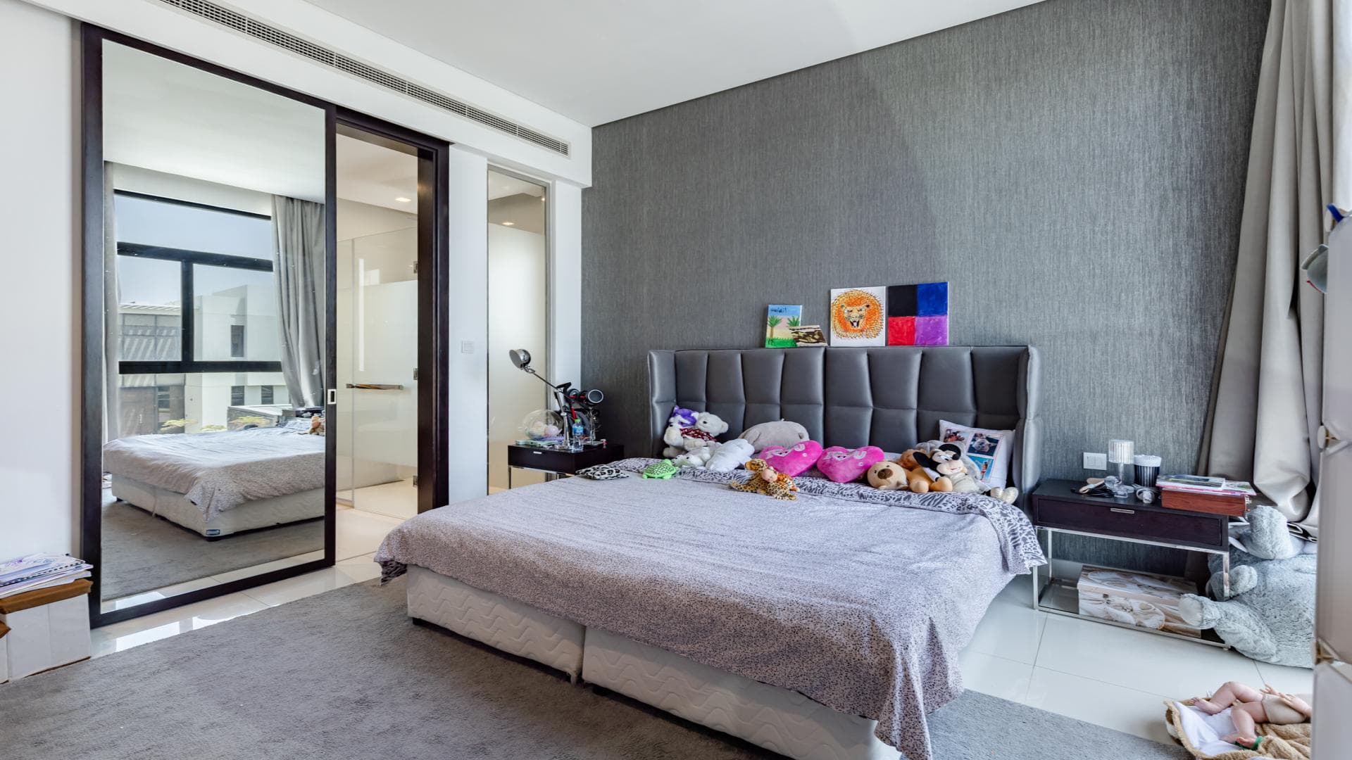 5 Bedroom Villa For Rent Tasameem Tower 1 Lp21164 19b44398a542ec00.jpg