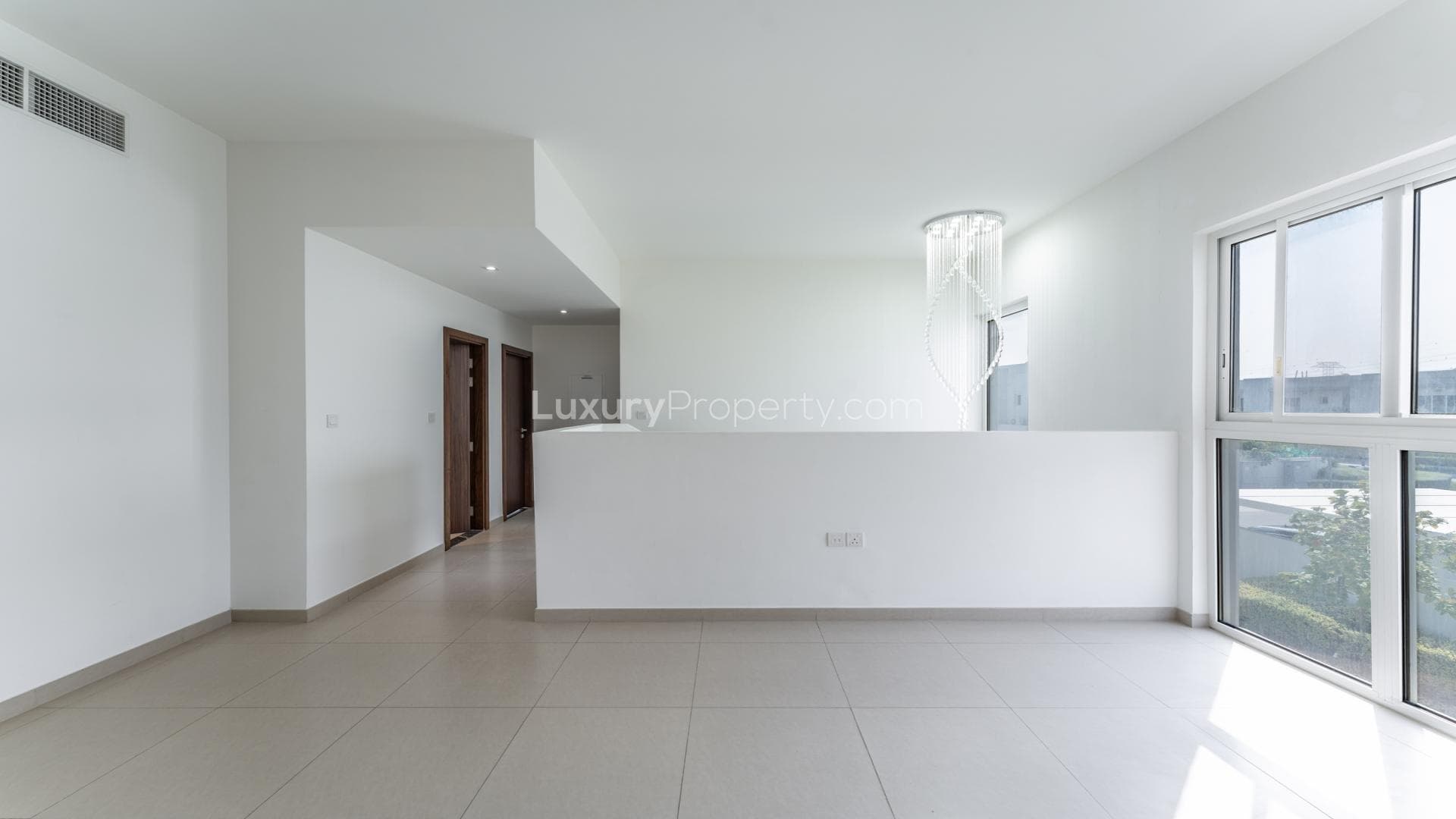 5 Bedroom Villa For Sale Al Kazim Tower 1 Lp37350 2c3c89148b180800.jpg