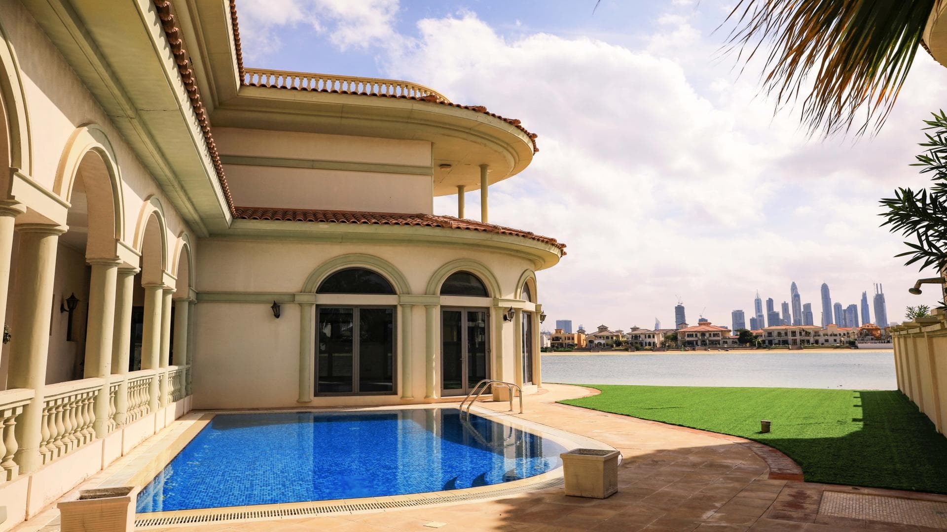 5 Bedroom Villa For Sale Al Reem 2 Lp37355 2df45f1e7ab9340.jpg