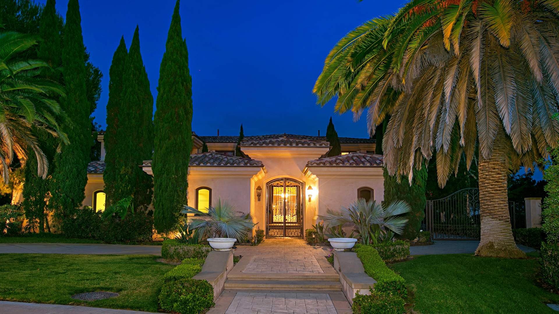 5 Bedroom Villa For Sale Newport Beach Lp01276 12b3c173b4348b00.jpg