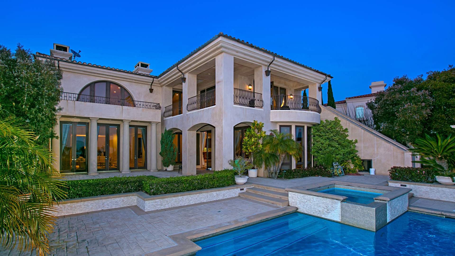5 Bedroom Villa For Sale Newport Beach Lp01276 18530e870d7ad500.jpg
