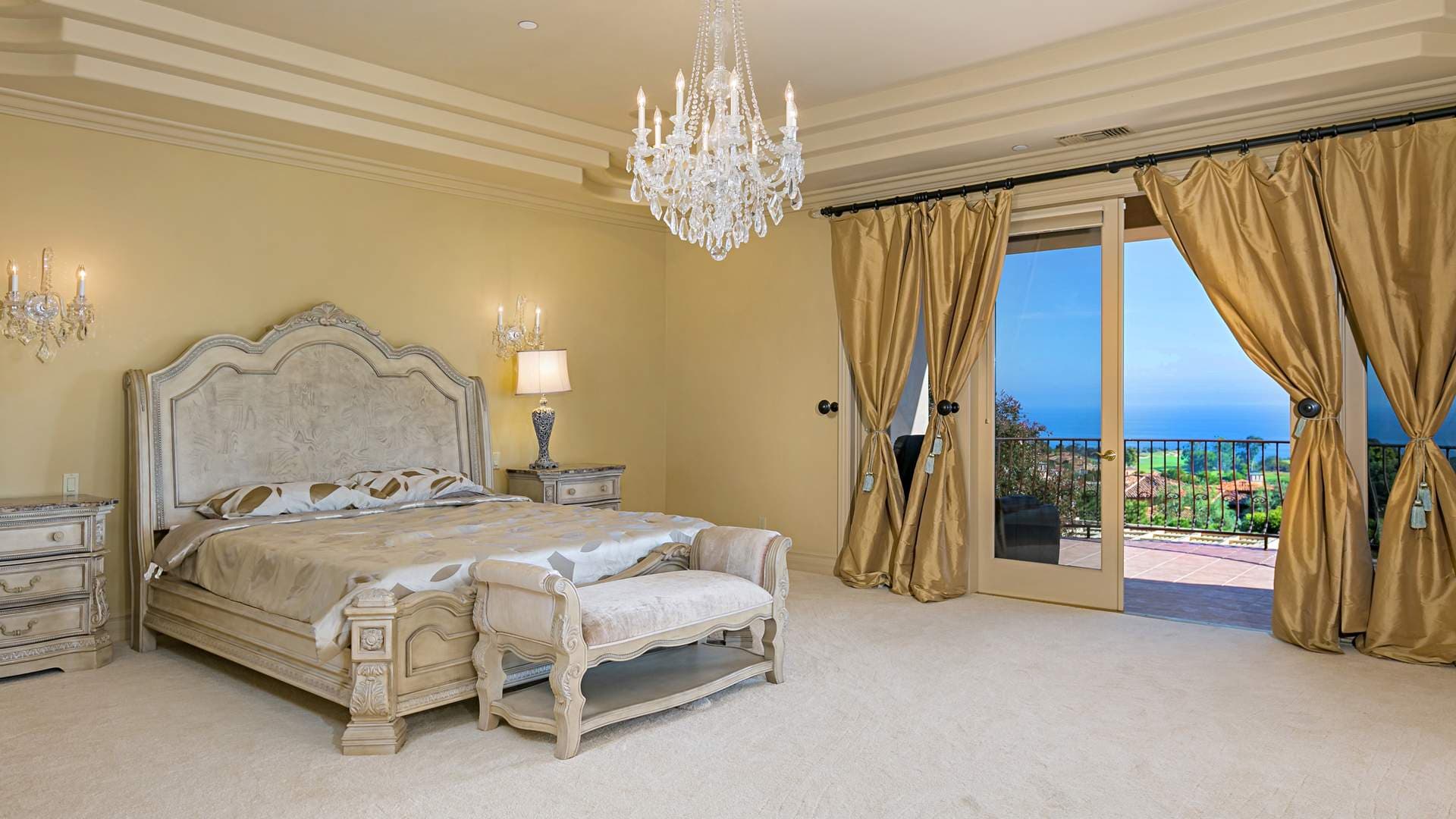 5 Bedroom Villa For Sale Newport Beach Lp01276 24a6a8d54474d800.jpg