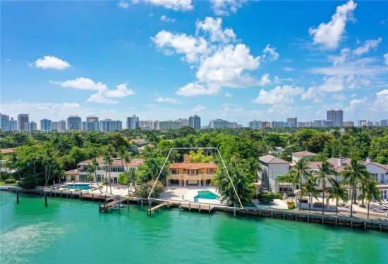   Bedroom Villa For Sale Miami Beach Lp09785 A4501e699a43b80.jpg