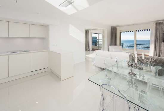 2 Bedroom Apartment For Sale Cannes Lp01009 144b8308ef545400.jpg