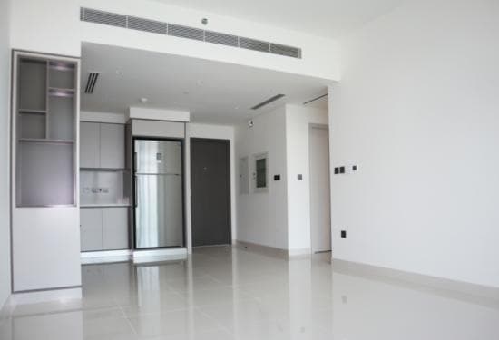 2 Bedroom Apartment For Sale Emaar Beachfront Lp16354 20cc06b8864d1200.jpg