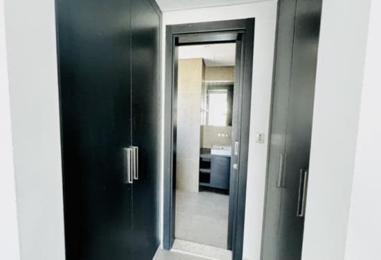 3 Bedroom Apartment For Rent Al Fahad Tower 2 Lp38566 2f9e35e02422bc00.jpg