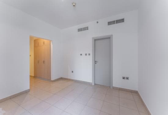 3 Bedroom Apartment For Sale Al Kazim Tower 2 Lp39568 27c7b7fcdd68fe00.jpg