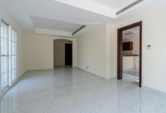 3 Bedroom Villa For Rent Jumeirah Business Centre 5 Lp35456 2f315ddb94798c00.jpg