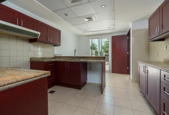 3 Bedroom Villa For Rent Jumeirah Business Centre 5 Lp35489 61c8f404b588600.jpg
