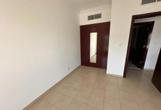 3 Bedroom Villa For Rent Jumeirah Business Centre 5 Lp37589 1c5a92f304f7a800.jpeg