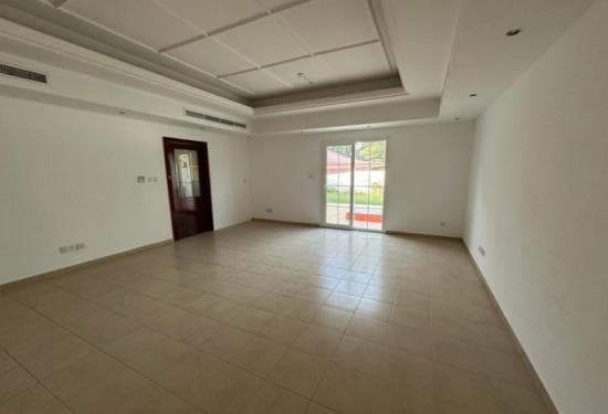 3 Bedroom Villa For Rent Jumeirah Business Centre 5 Lp37589 2b443789d43e7200.jpeg